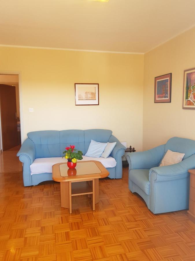 Apartment Korni Poreč Exterior foto